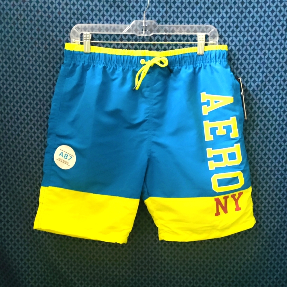 Aeropostale - Men's directoire blue and lemon tonic swim shorts. New. Size- L